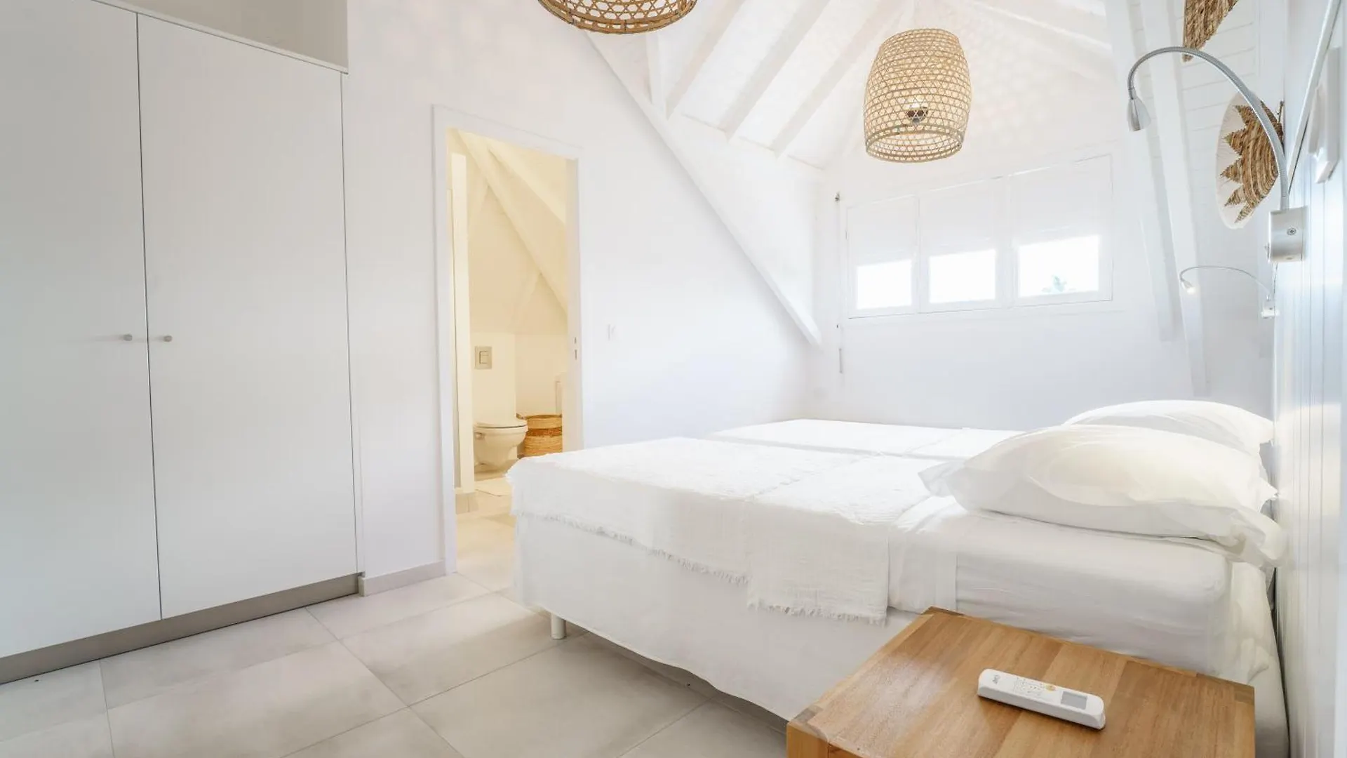 Luxe Pleine Vue Mer Et Plage Сен-Франсуа Апартаменты